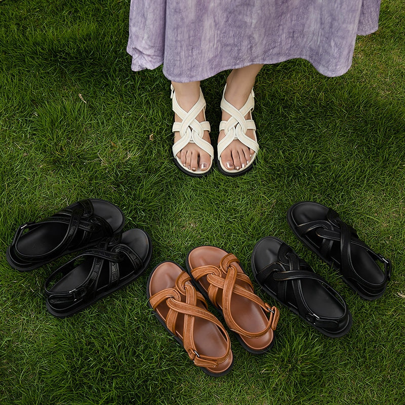  Sandals 