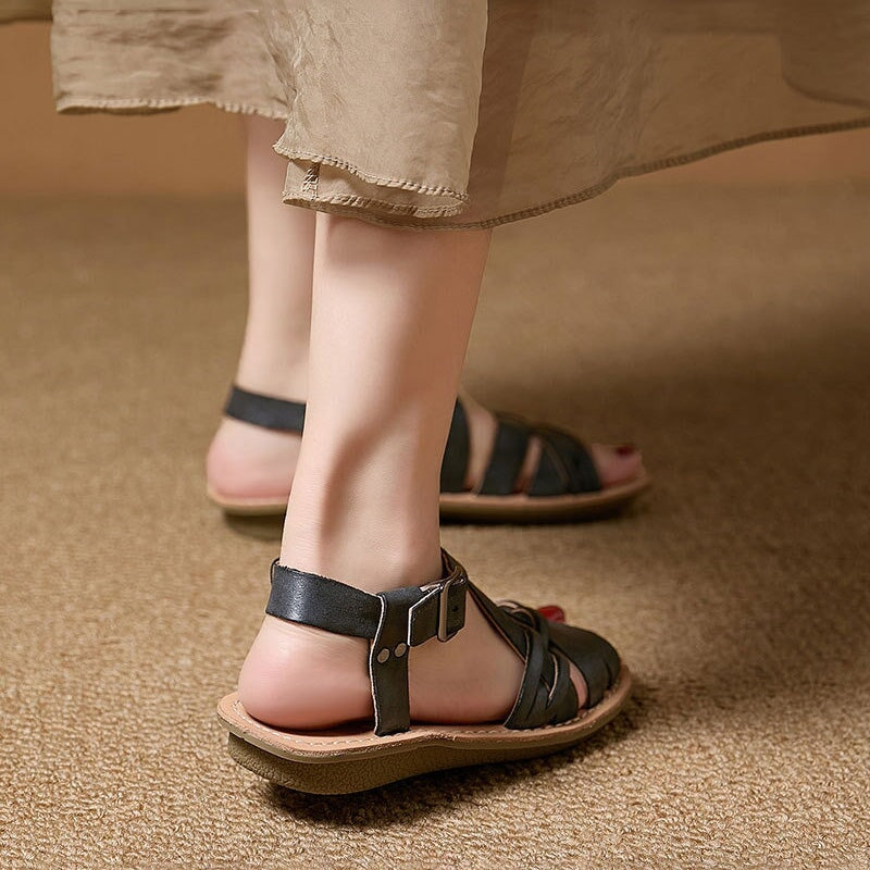  Sandals 