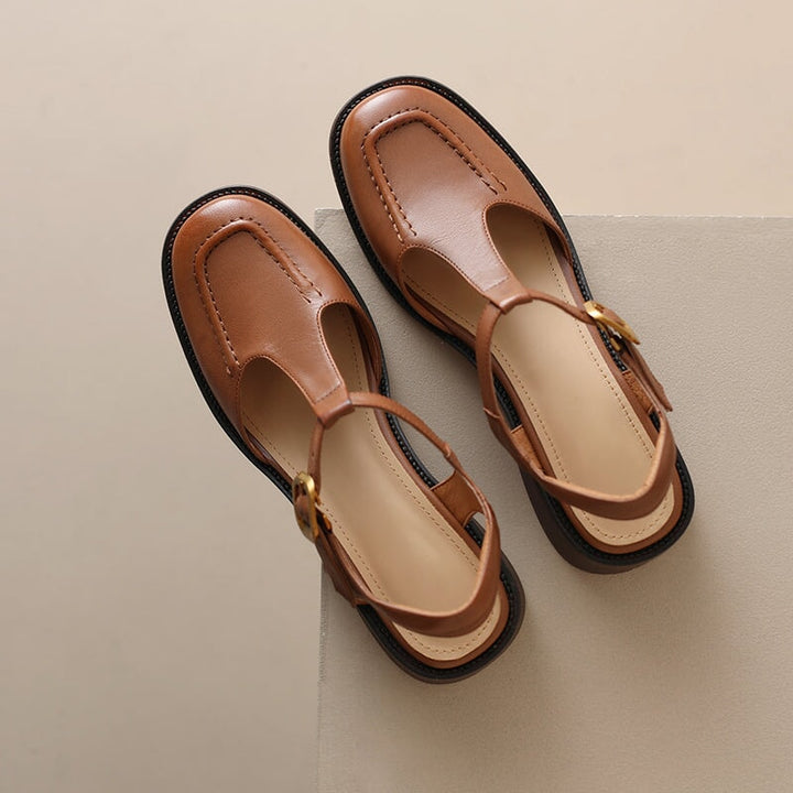  Sandals 