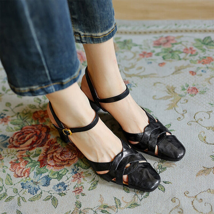  Sandals 