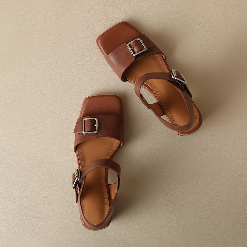  Sandals 