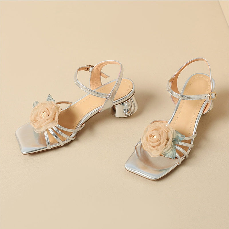 Sandals 