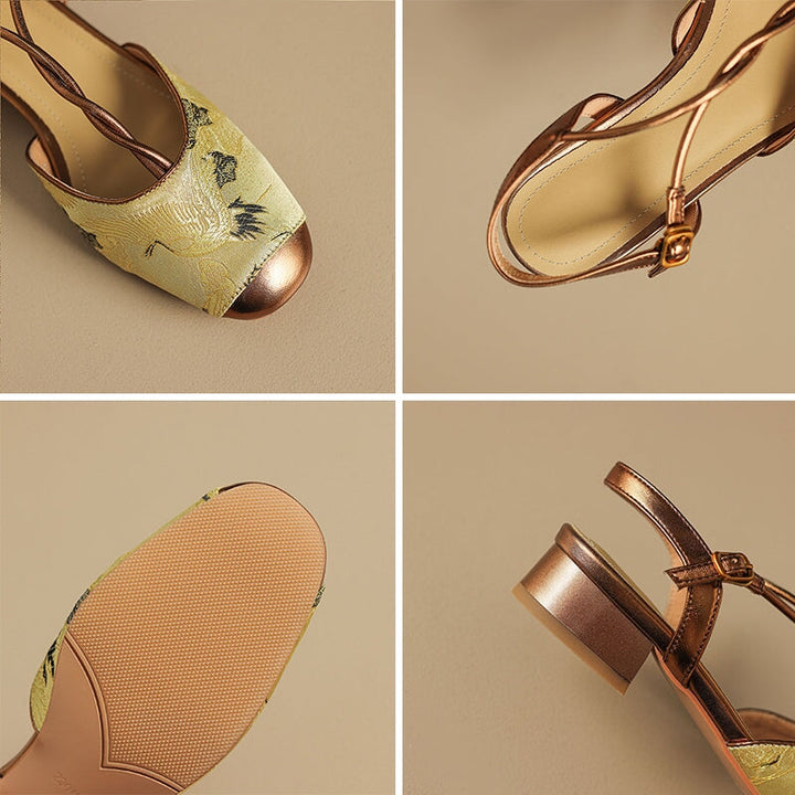  Sandals 
