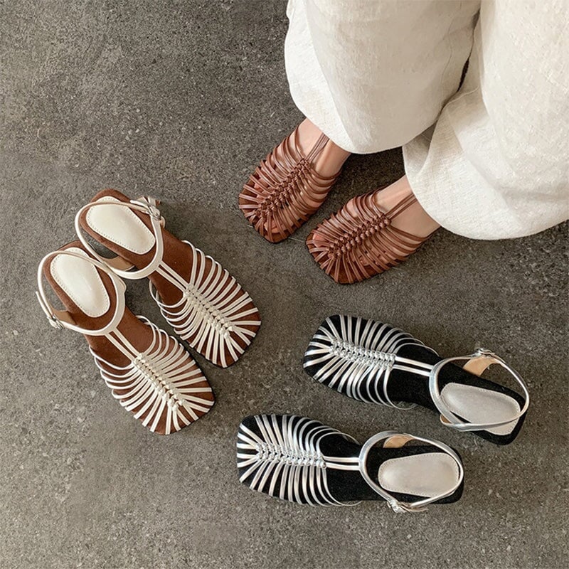  Sandals 