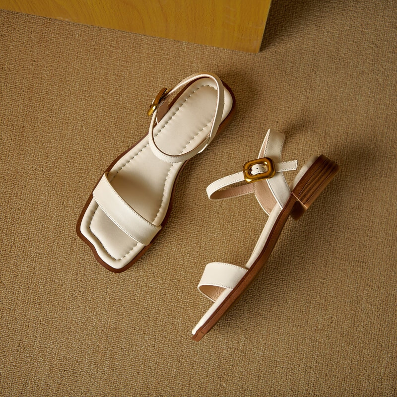  Sandals 