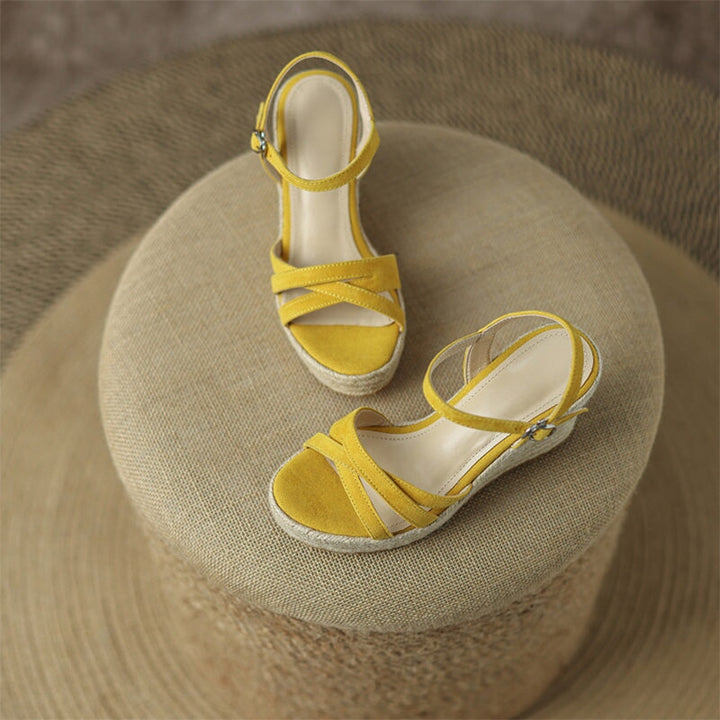  Sandals 