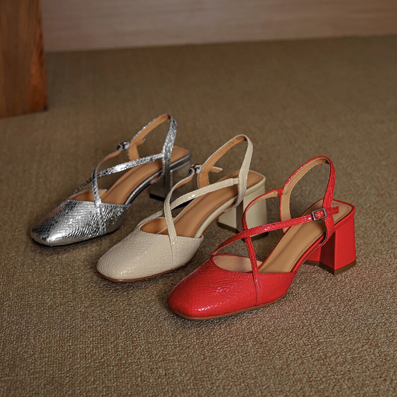  Sandals 
