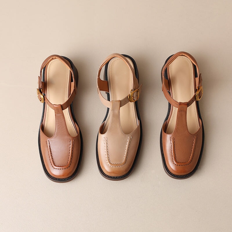  Sandals 