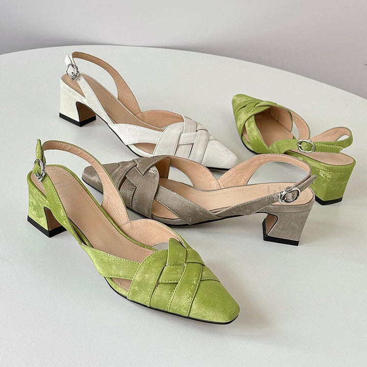  Sandals 
