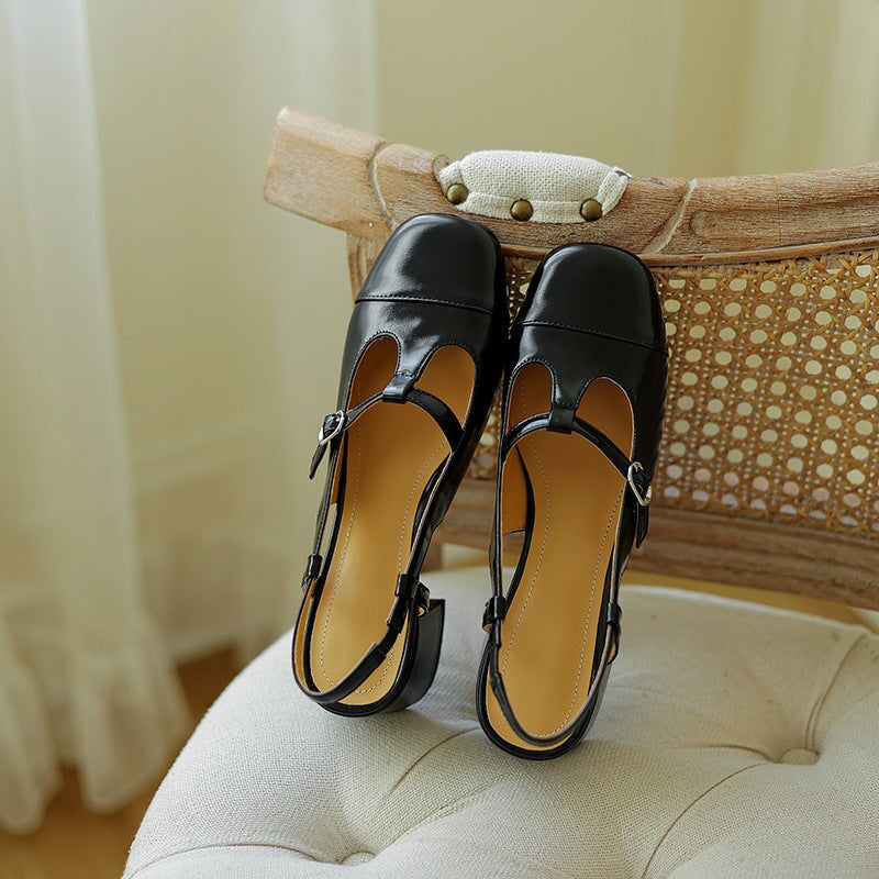  Sandals 