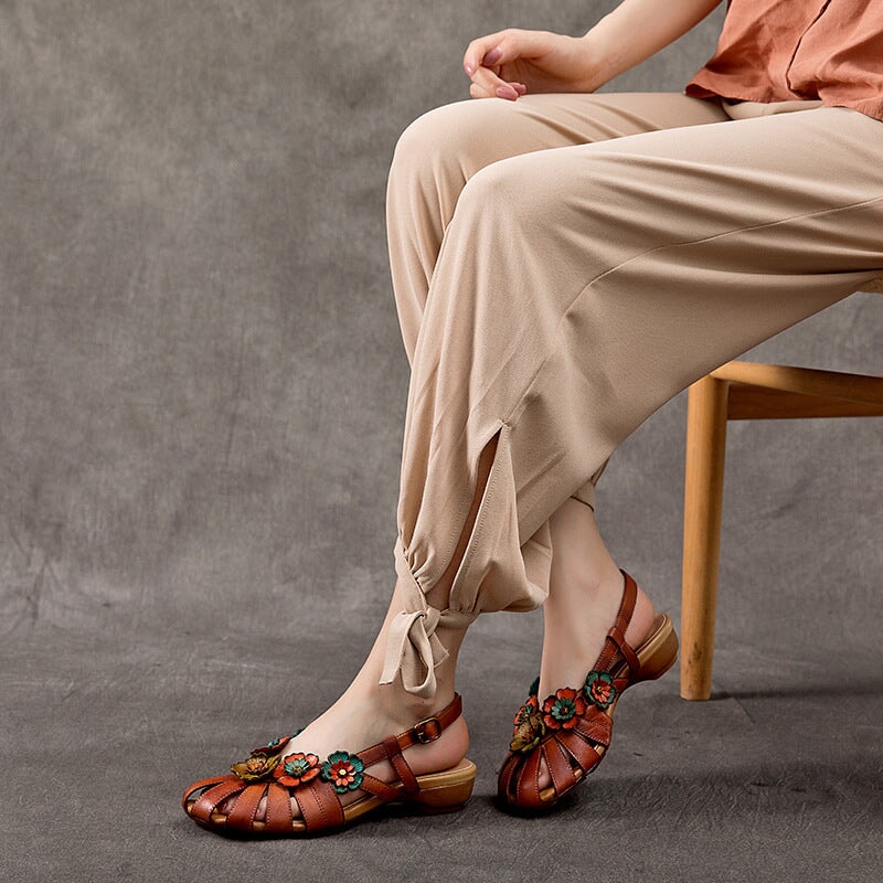  Sandals 