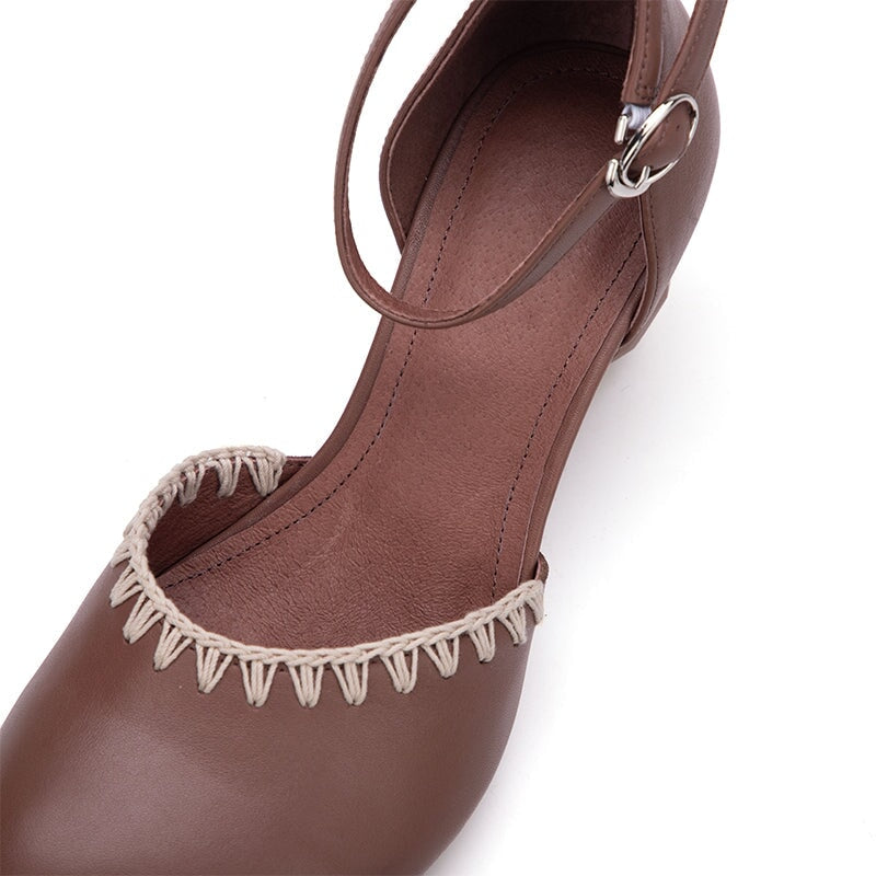  Sandals 