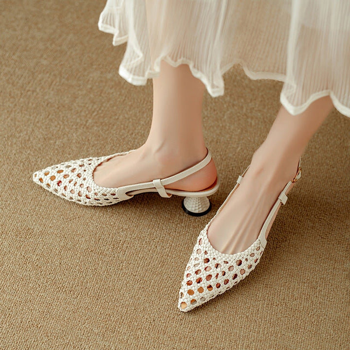  Sandals 