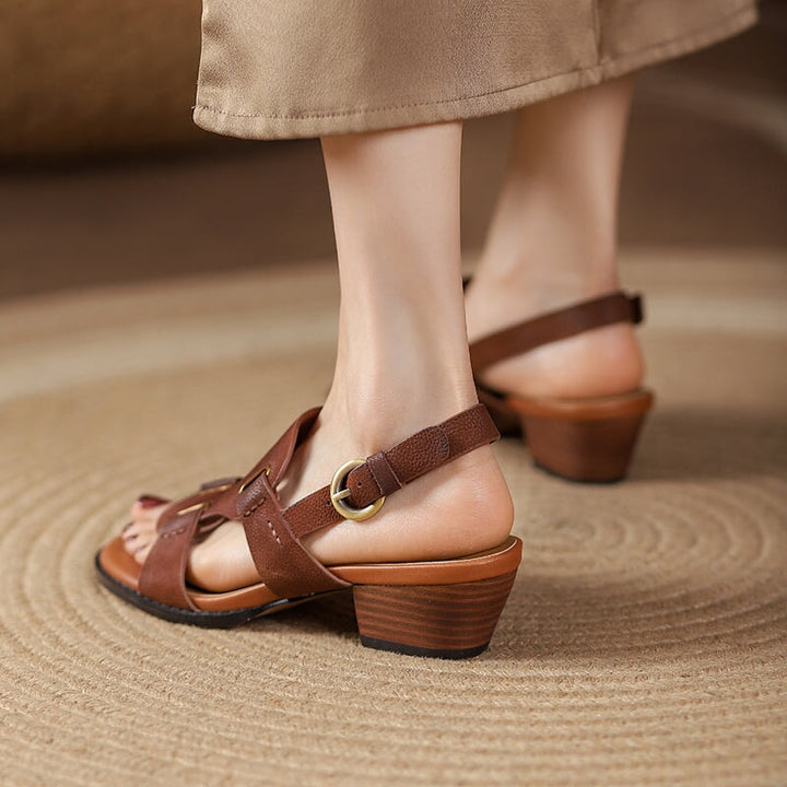  Sandals 