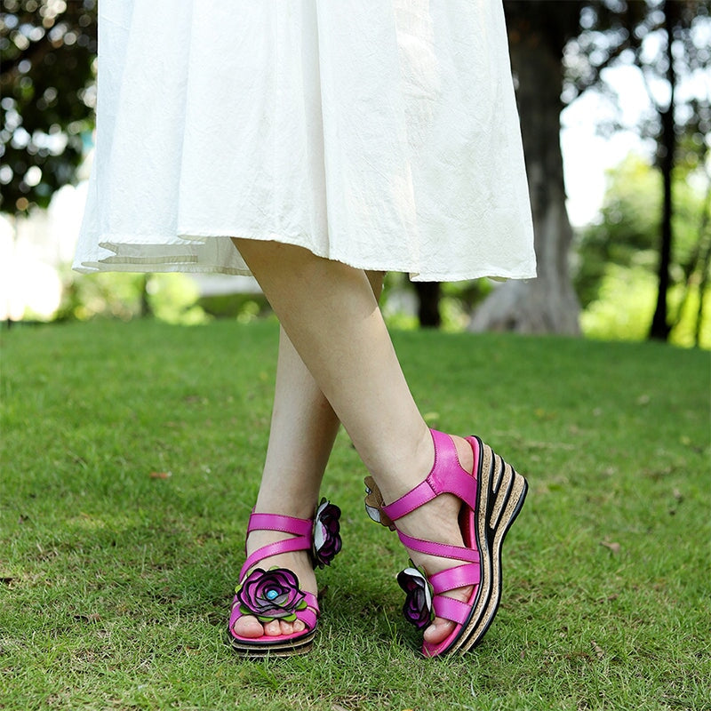  Sandals 