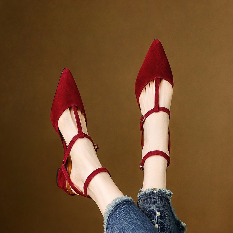  Sandals 