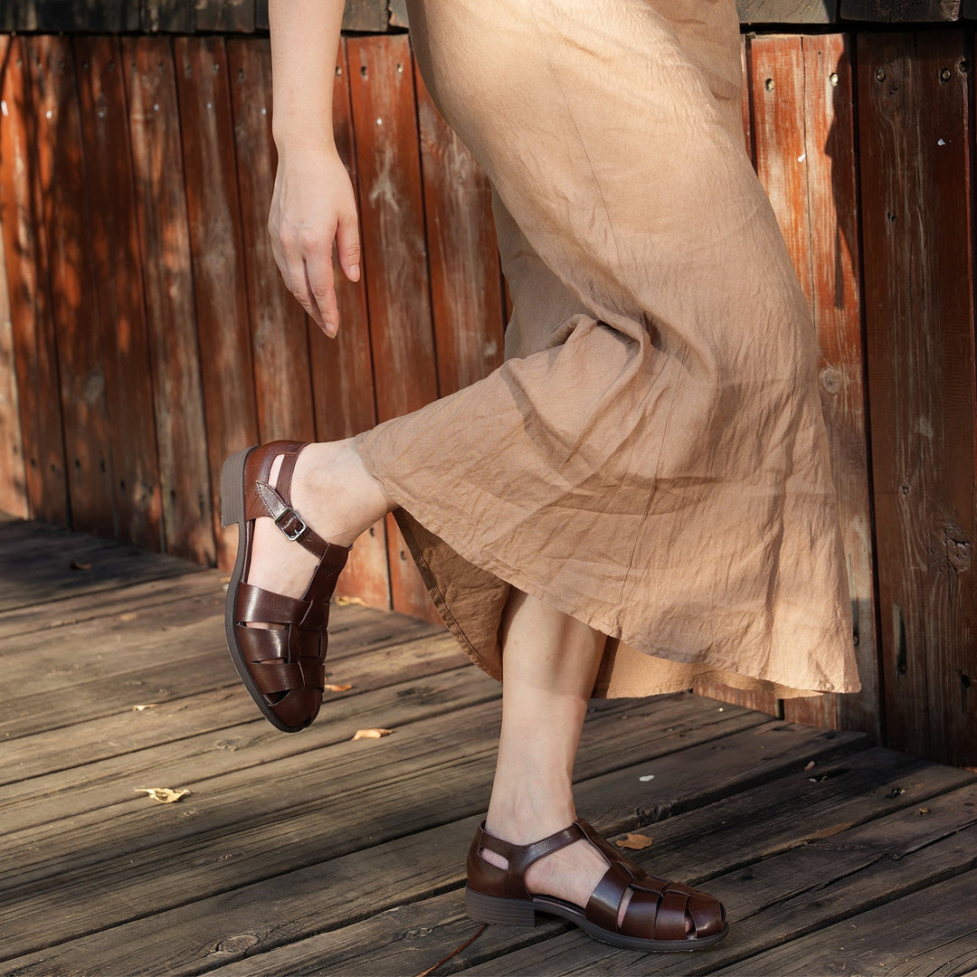  Sandals 