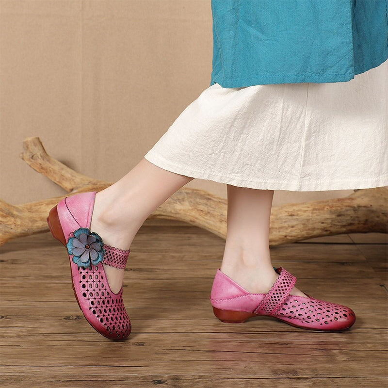  Sandals 