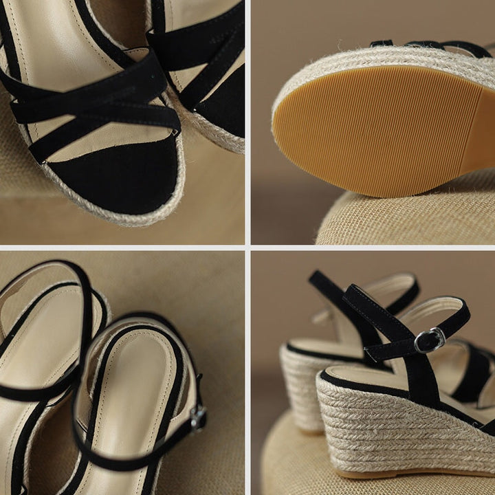 Sandals 