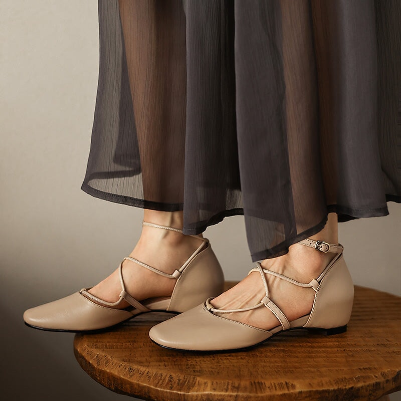  Sandals 