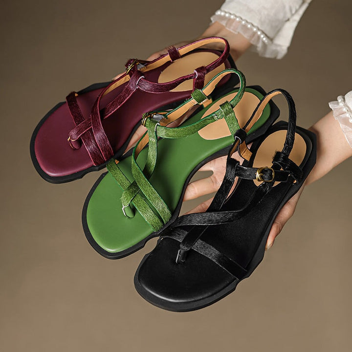  Sandals 