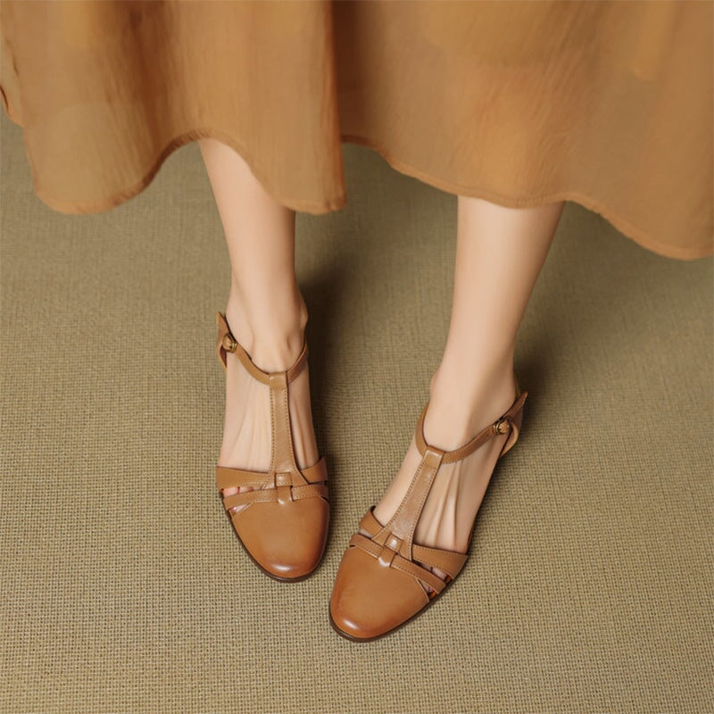 Sandals 