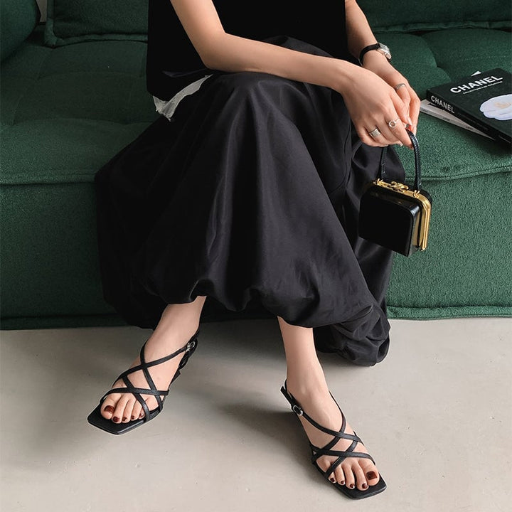  Sandals 