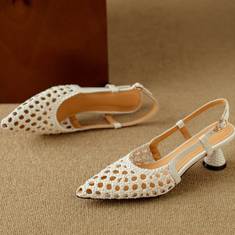  Sandals 