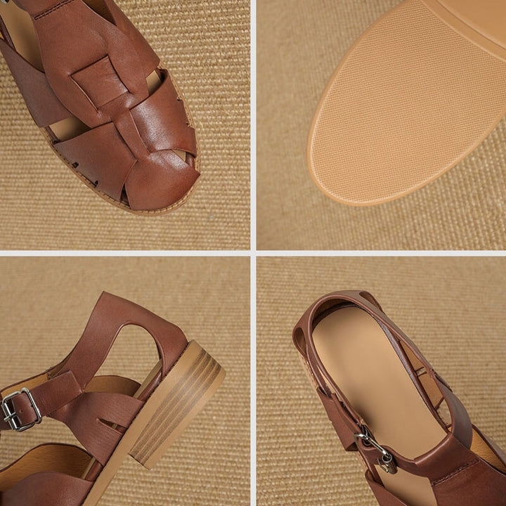  Sandals 