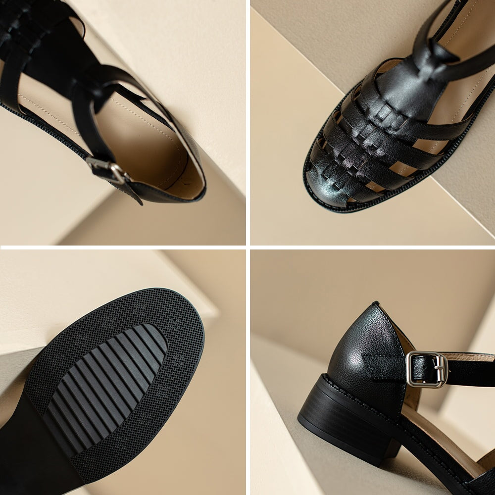  Sandals 