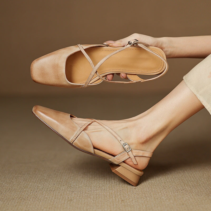  Sandals 