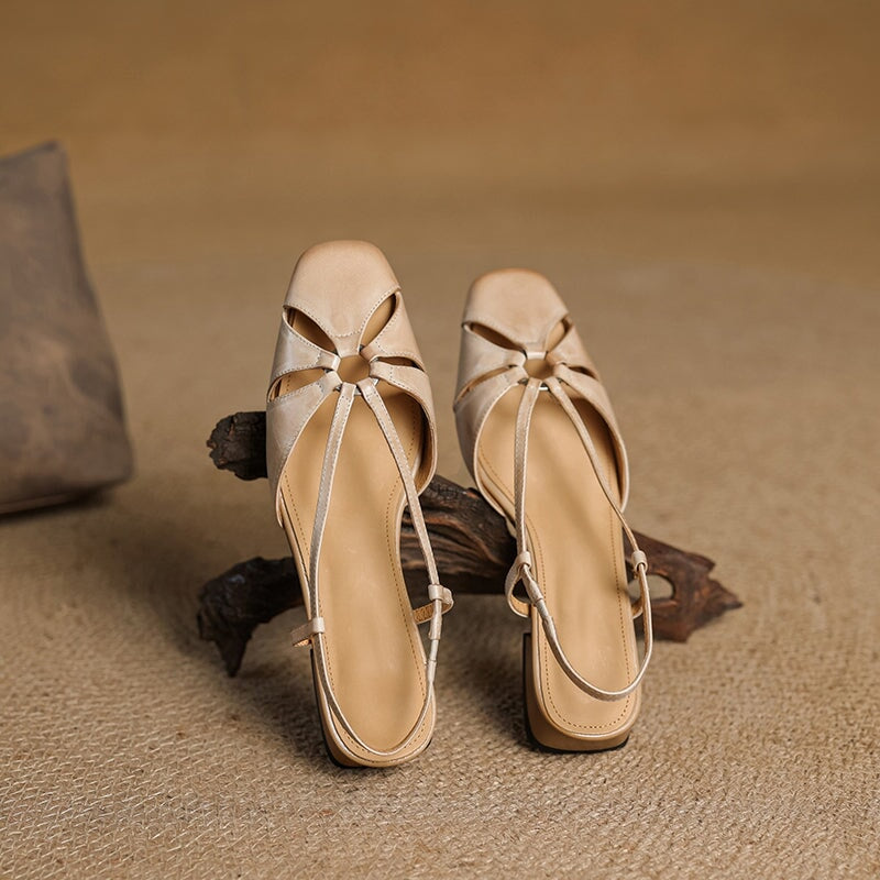  Sandals 