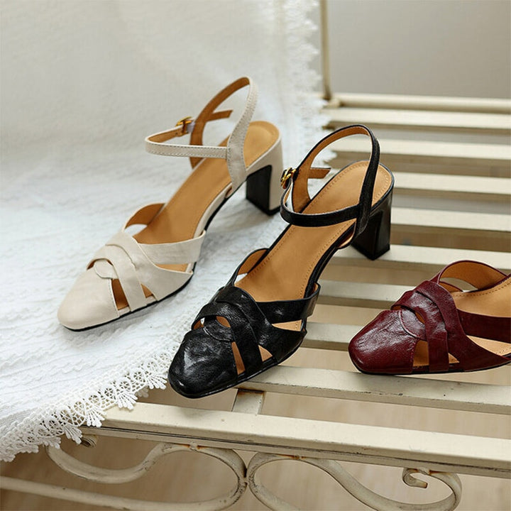  Sandals 