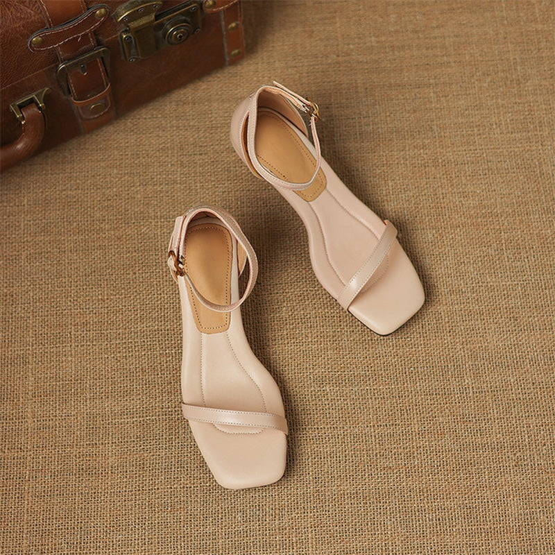  Sandals 