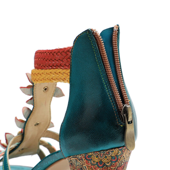  Sandals 