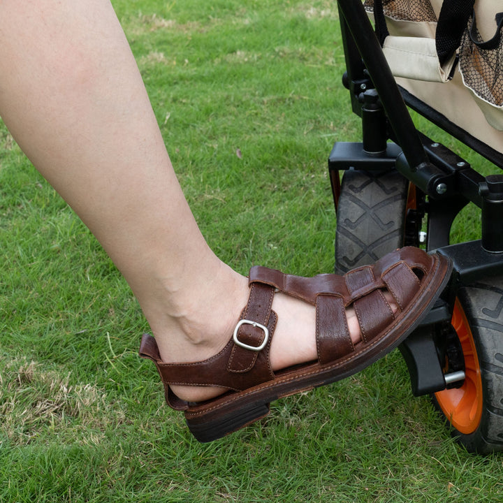  Sandals 