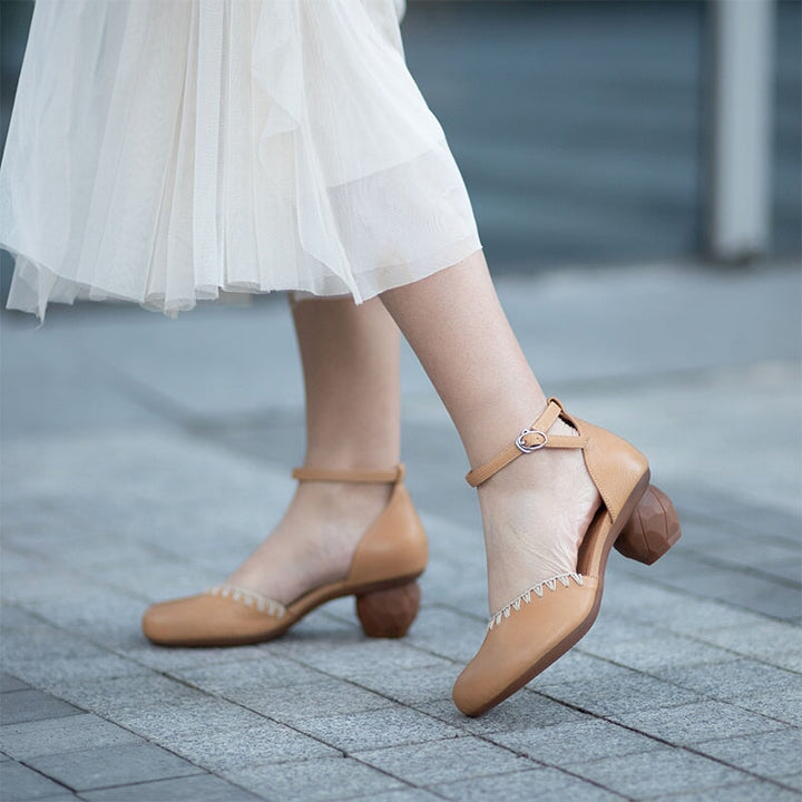 Sandals 