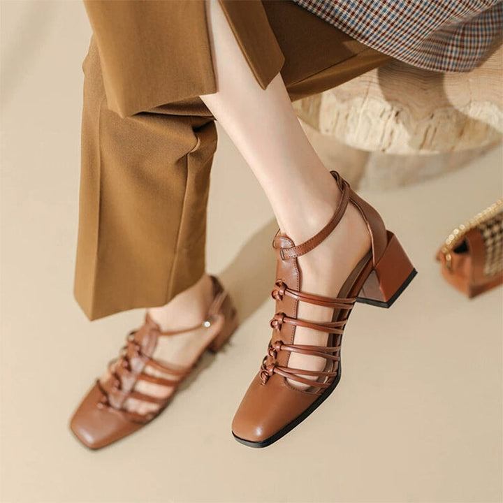  Sandals 