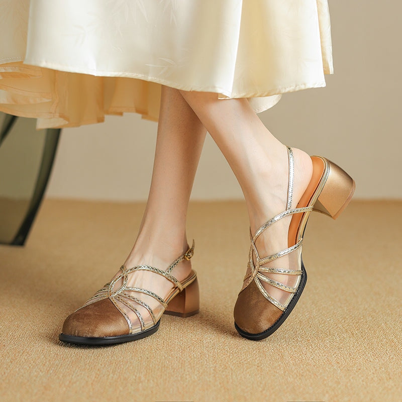  Sandals 
