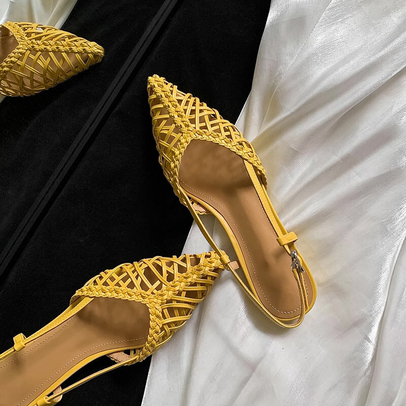  Sandals 