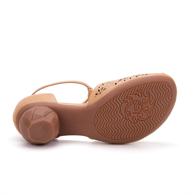  Sandals 
