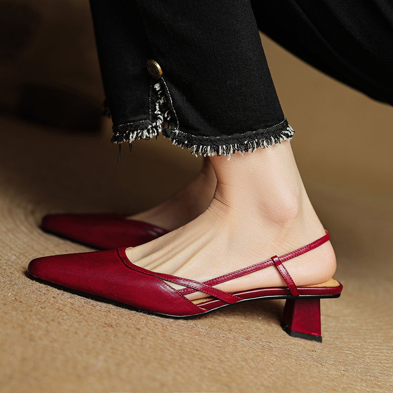  Sandals 