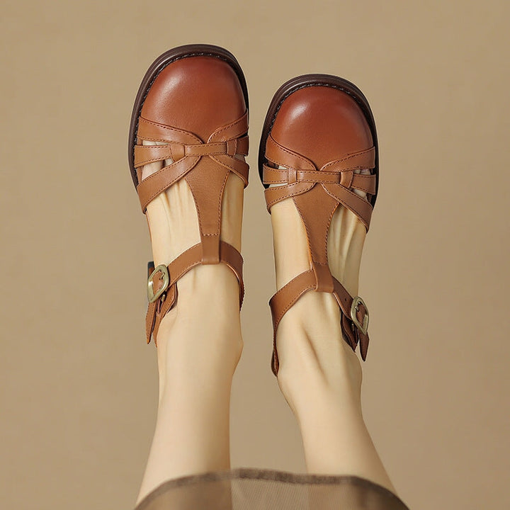  Sandals 