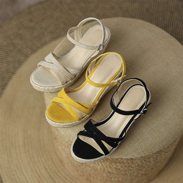  Sandals 