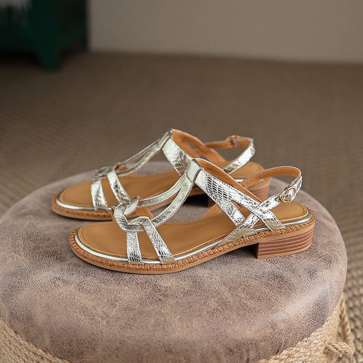  Sandals 