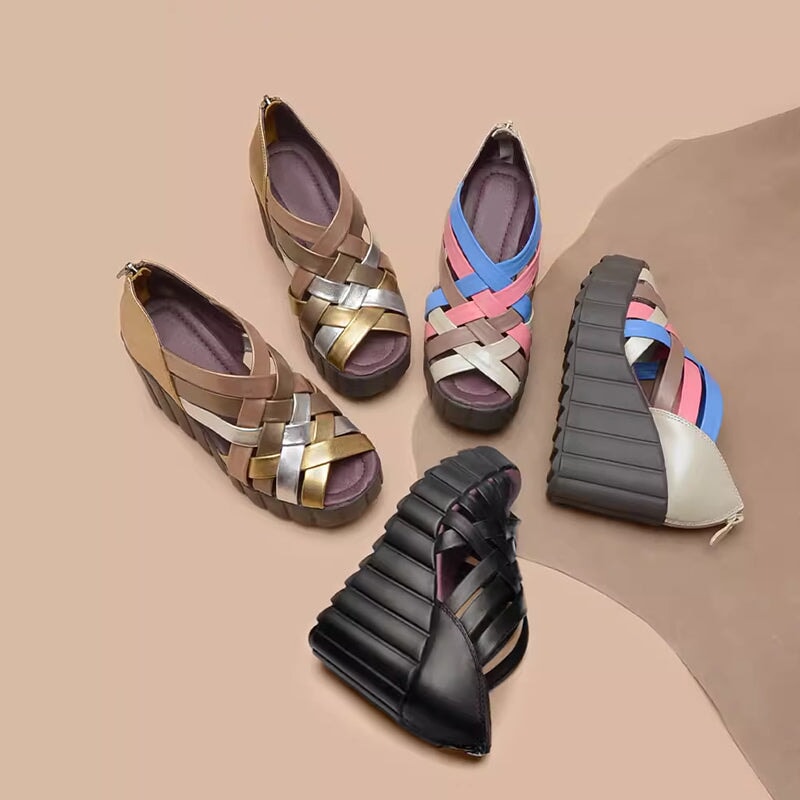 Sandals 