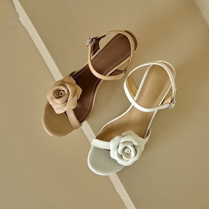  Sandals 