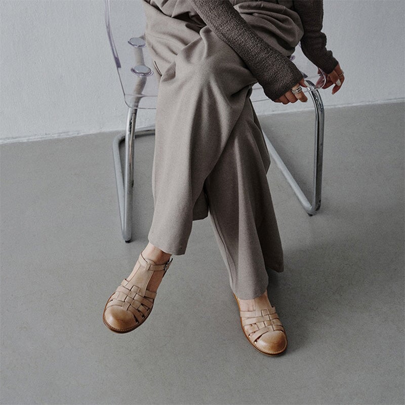  Sandals 