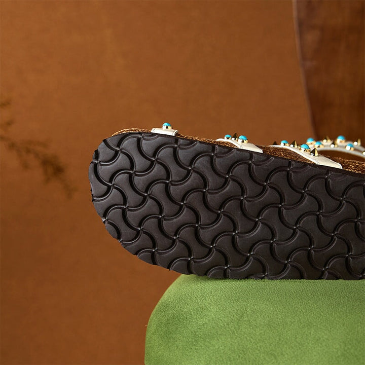  Sandals 