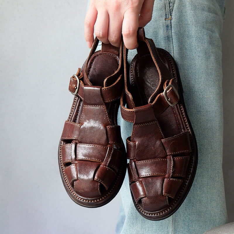 Sandals 